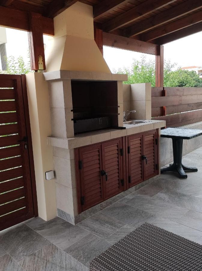 Villa Rina Paphos Exteriör bild